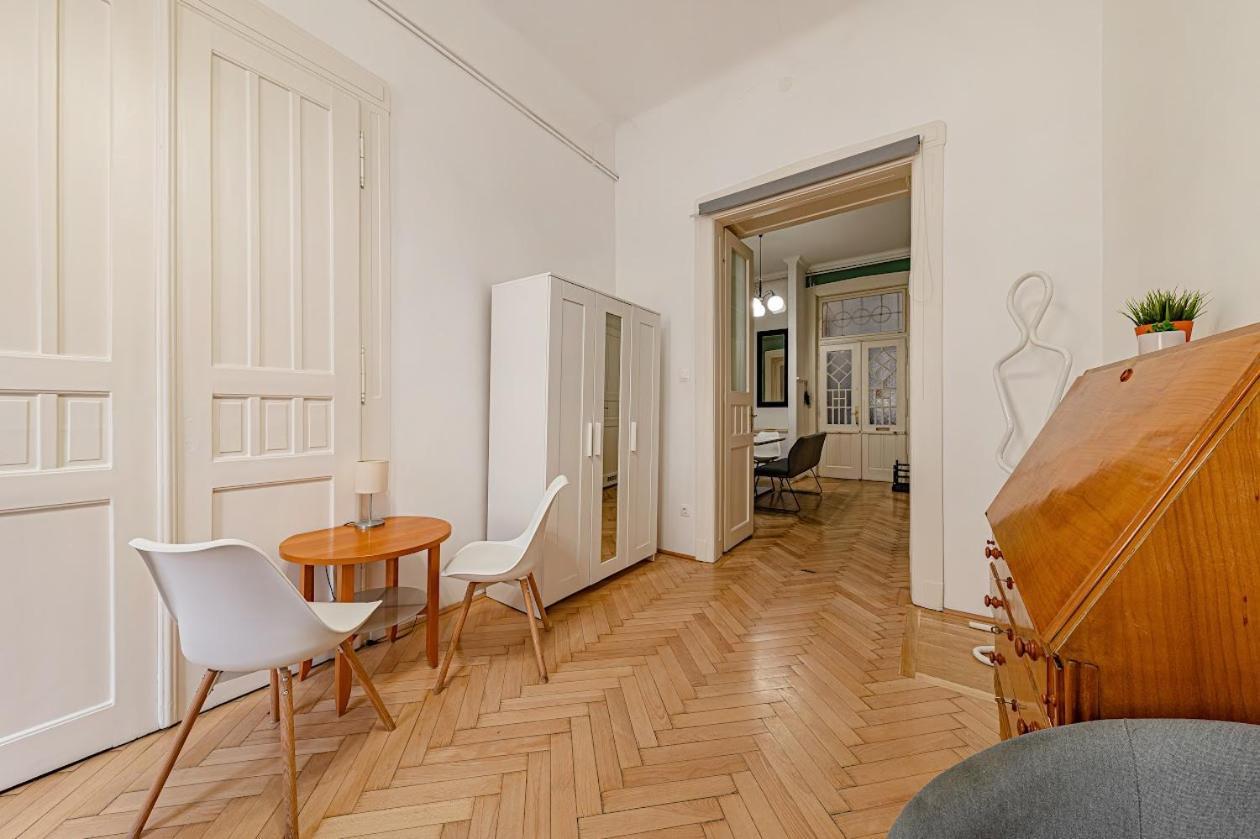 Downtown Rooms Wesselenyi Budapest Eksteriør billede